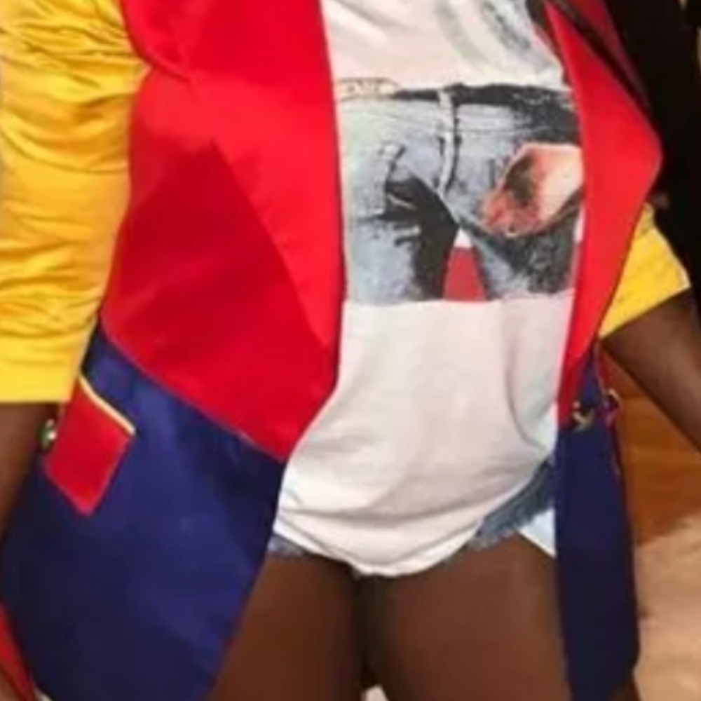 Outfit - Picture 5 of 12